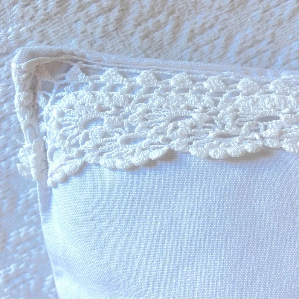 White “Sweet Dreams” Pillow Case and Pillow Filler